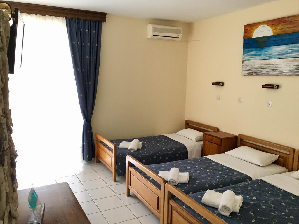 Aneton Aparthotel Chrysi Ammoudia Exterior photo