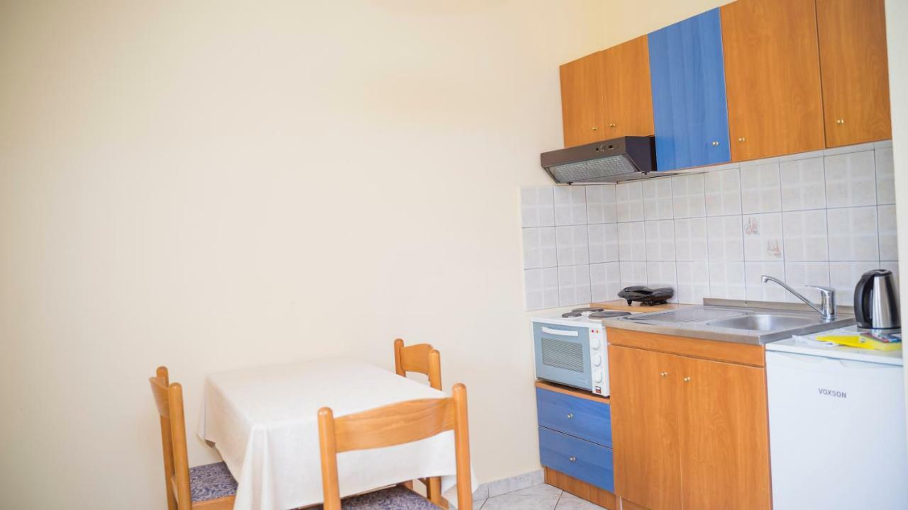 Aneton Aparthotel Chrysi Ammoudia Exterior photo